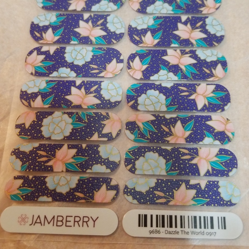 Jamberry wraps- Dazzle the world. Full set!! - Picture 2 of 2